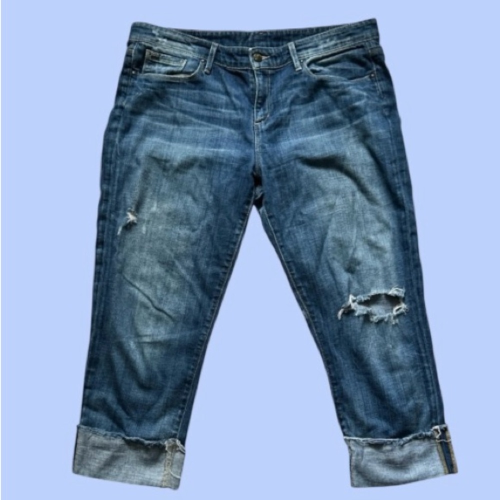 🔥JOE’S JEANS! “BESTFRIEND” IN KARRIE WASH! CROPPED CUFFED DISTRESSED! TRENDING!